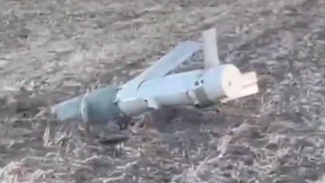 Video: Větší dolet a rychlost. Rusové přidali k nebezpečné munici motor